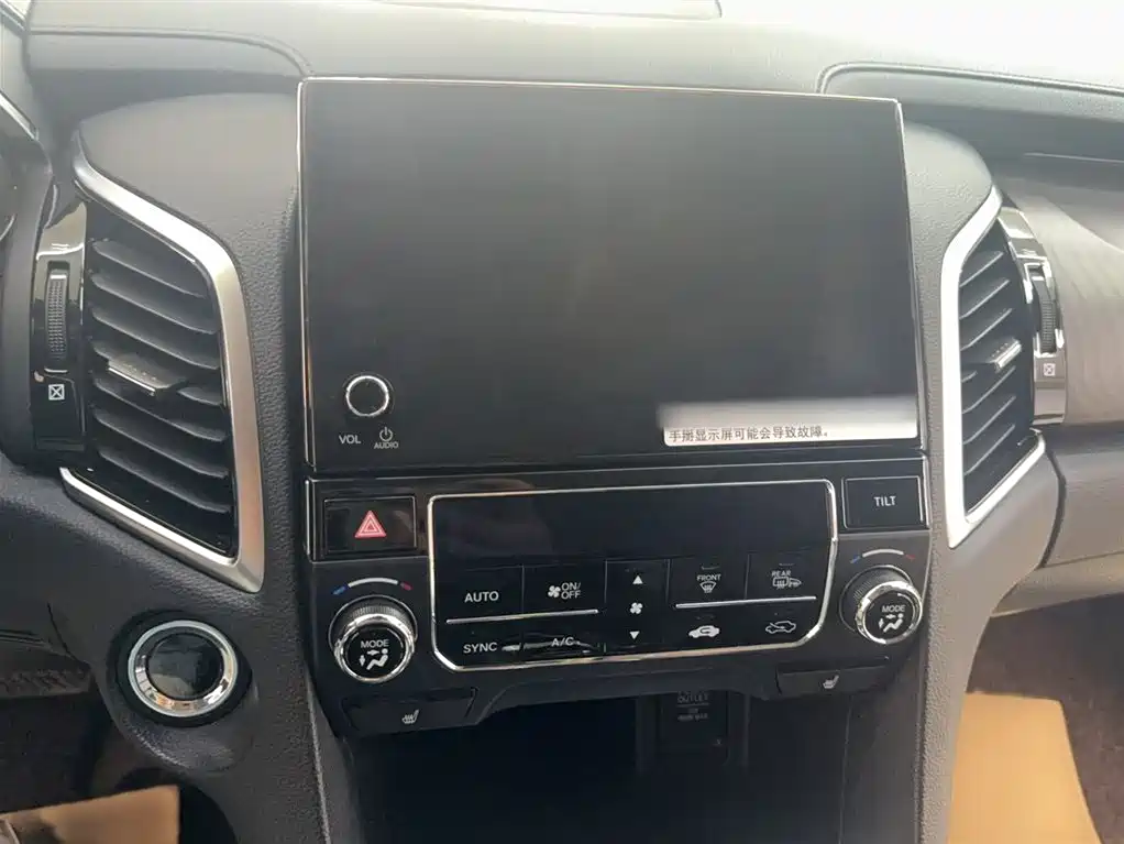 Avancier 370 TURBO 4 WD Premium