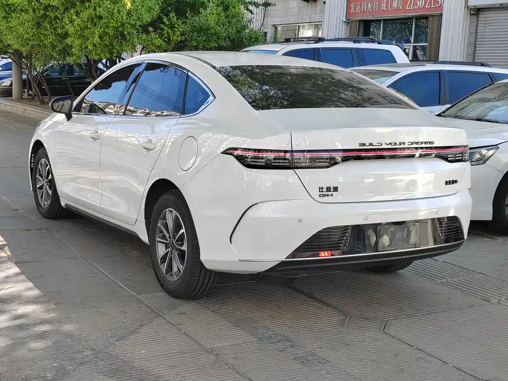 Destroyer 05 Glory DM-i 55 KM Luxury