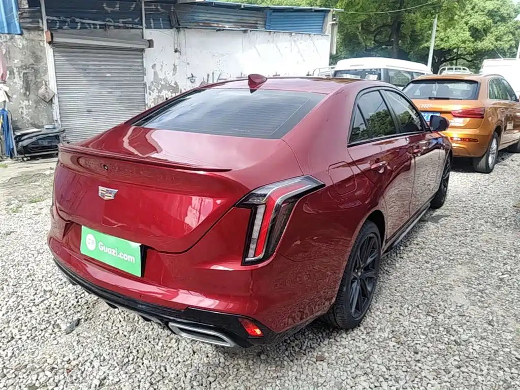 Cadillac CT4 28 T Elite