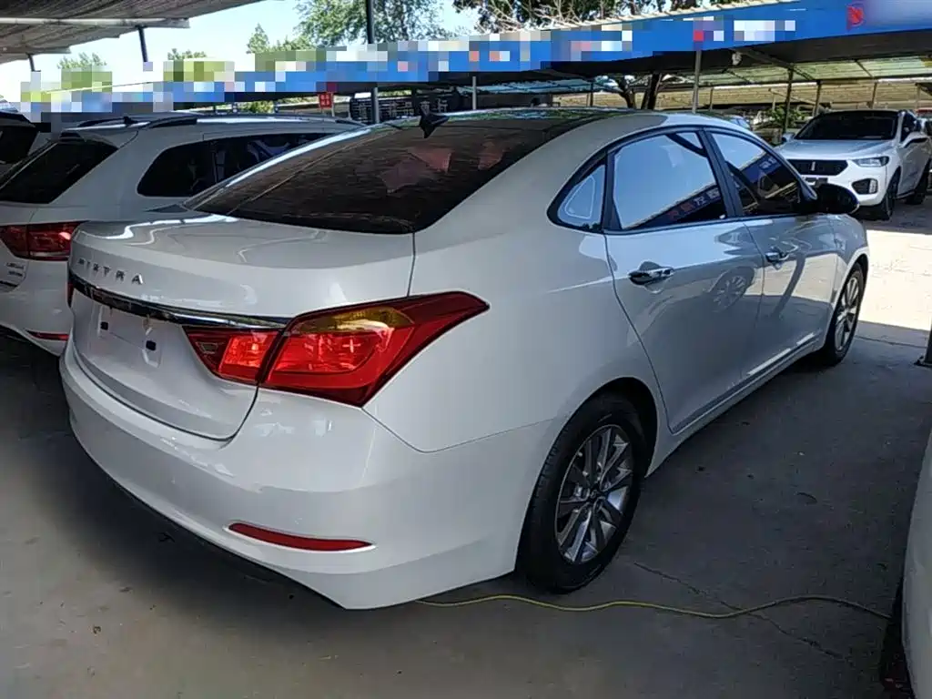 Mistra 1.8 L Auto Intelligent GLS