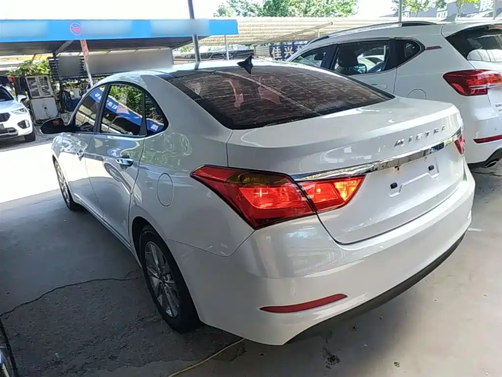 Mistra 1.8 L Auto Intelligent GLS
