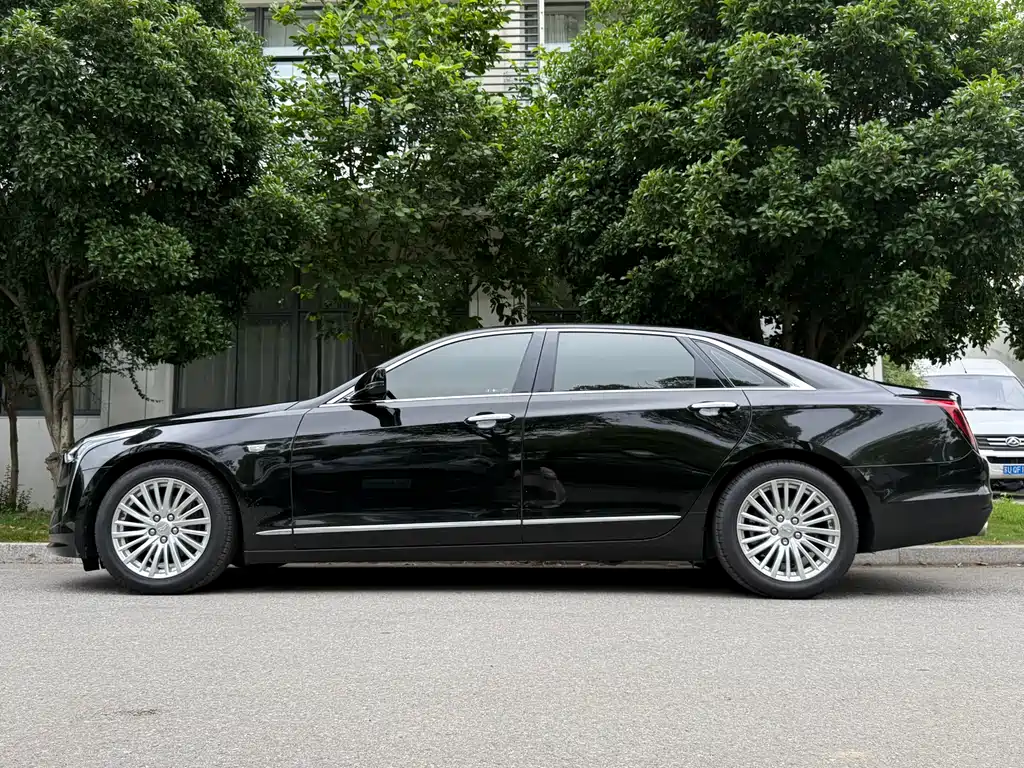Cadillac CT6 28 T Elite