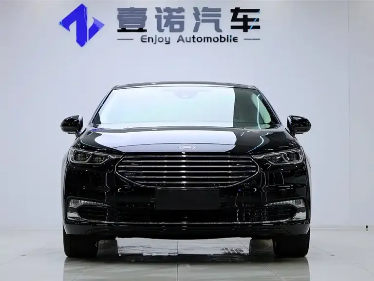Ford Taurus EcoBoost 245 Premium