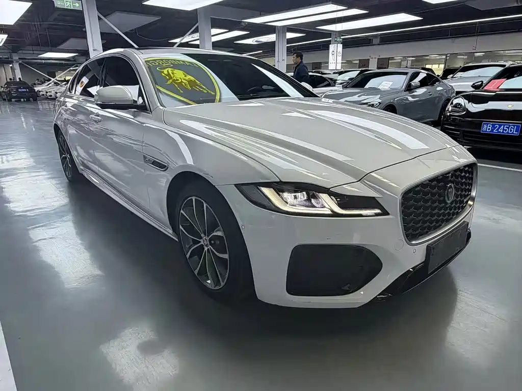 Jaguar XFL XFL 2.0 T P250 2 WD Premium Luxury