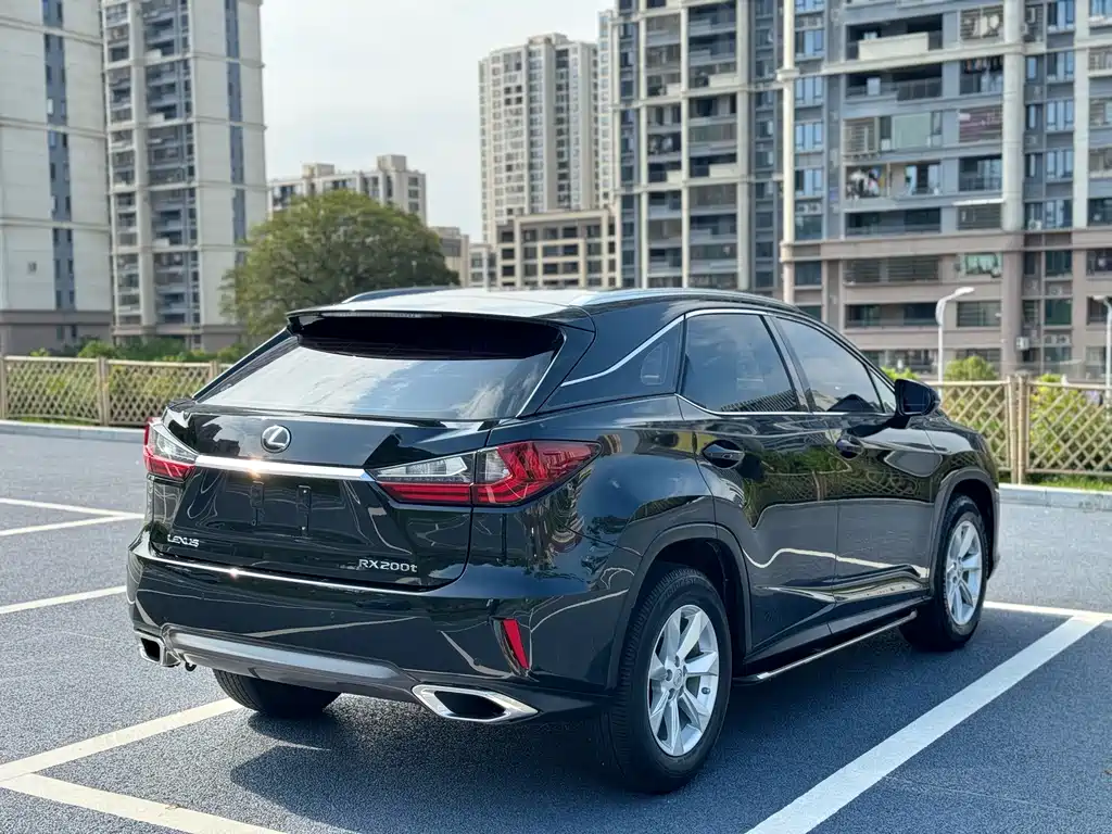 Lexus RX 300 2 WD Elite CN-V