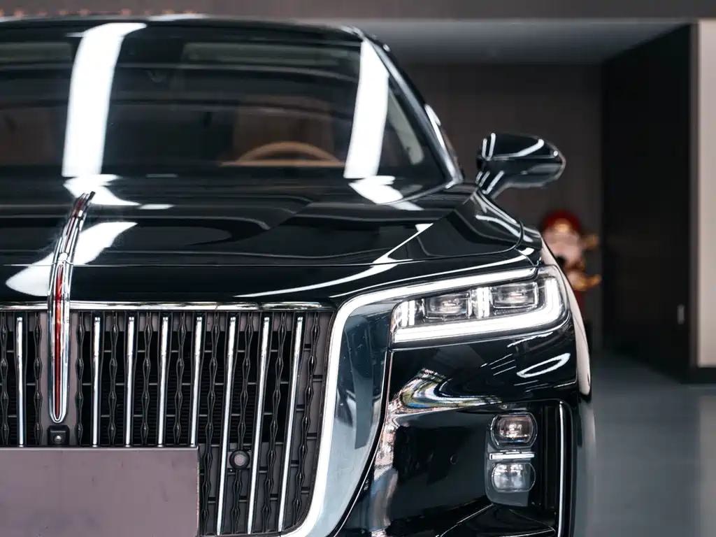 Hongqi H9 2.0 T Connected Flagship