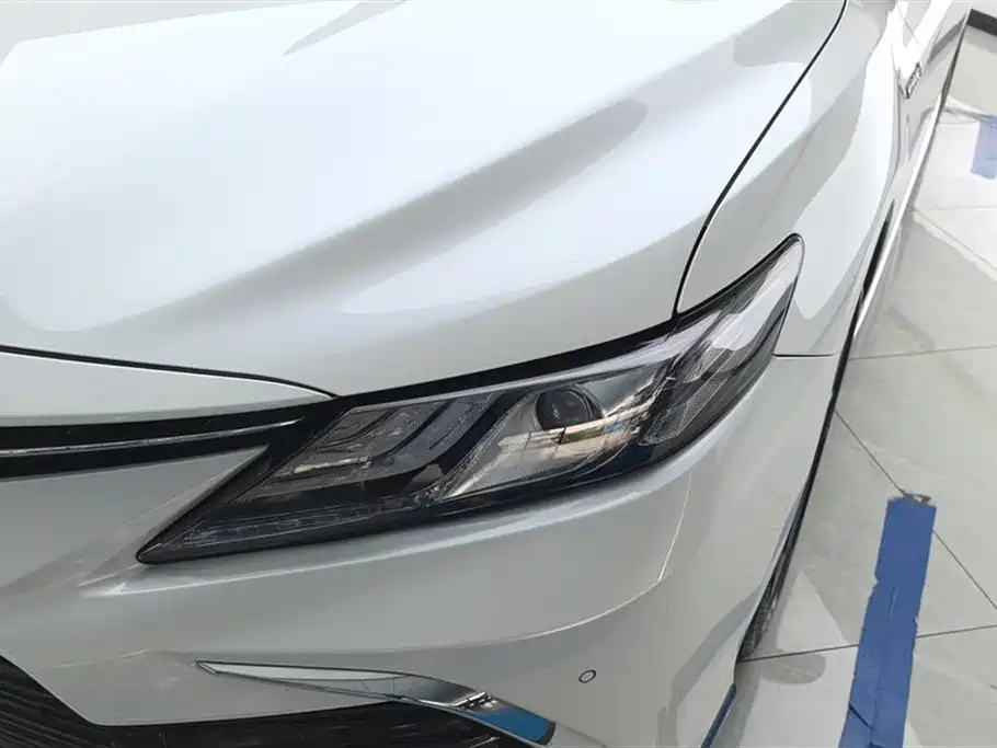 Camry Dual Engine 2.5 HG Luxury