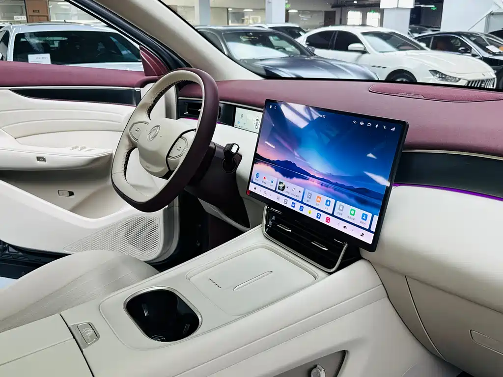 Dongfeng Fengshen L8 185 KM Dream