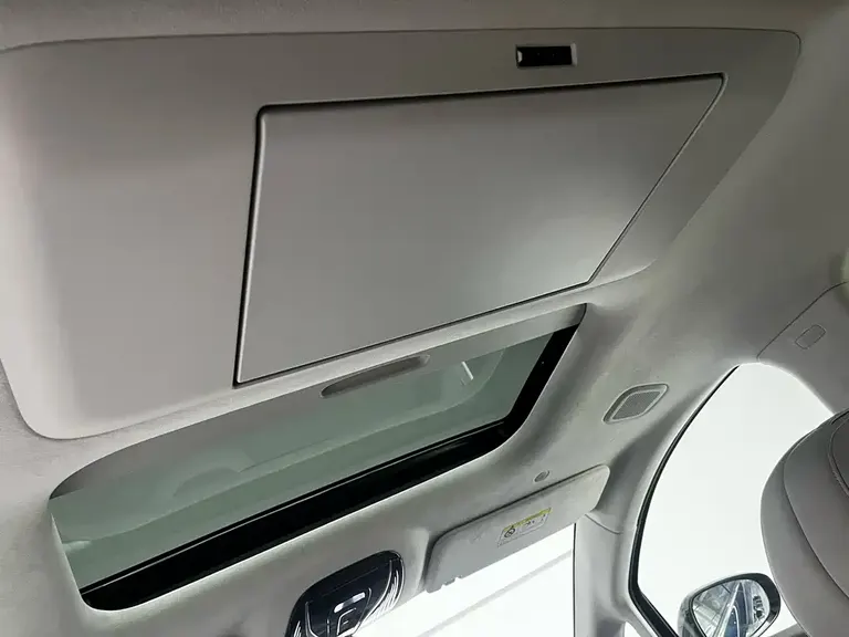 Voyah Dreamer PHEV 4 WD Flagship Kunpeng