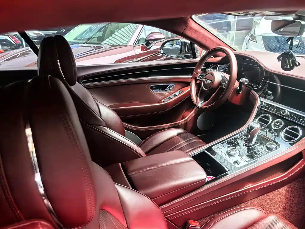 Continental GT 4.0 T GT V8