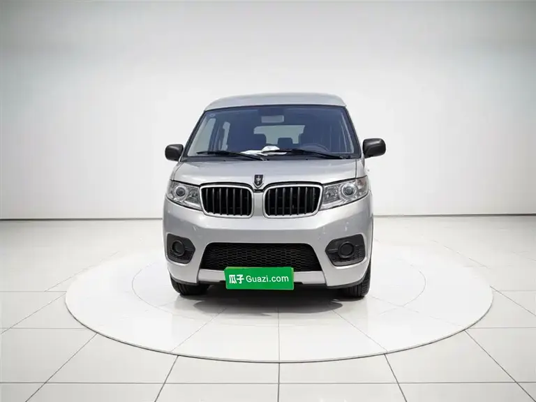 Jinbei Xiaohaishi X30 小海狮X30 2024款 1.5 L 财富型客车 5/6/7座