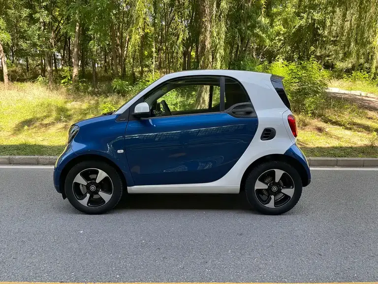 smart fortwo 1.0 L 52 kW Hardtop Passion