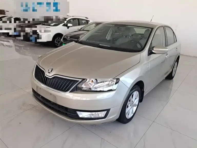 Skoda Rapid 1.6 L Auto Smart Select