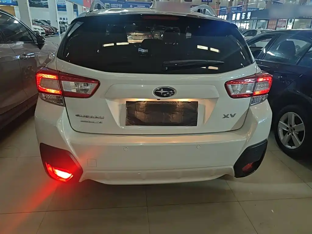 Subaru XV 斯巴鲁XV 2018款 2.0 i 全驱精英版