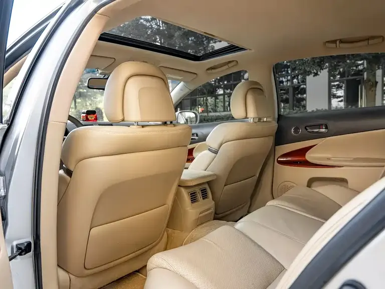 Lexus GS 300