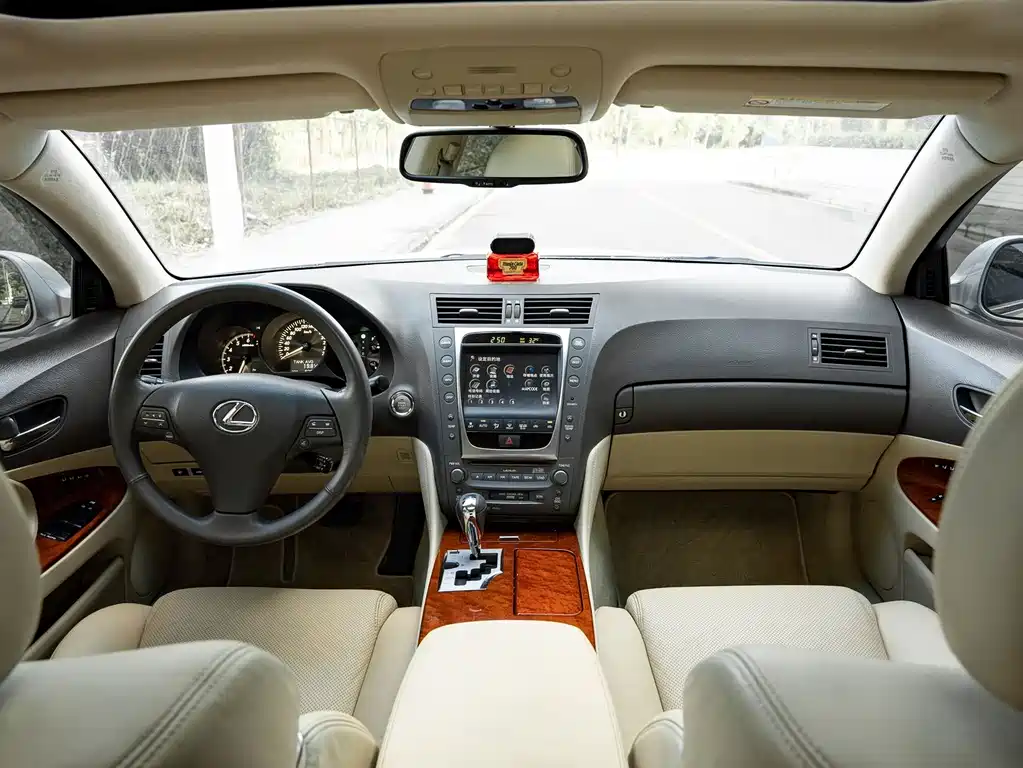 Lexus GS 300