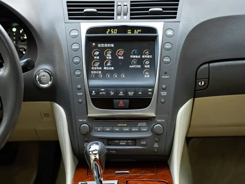 Lexus GS 300