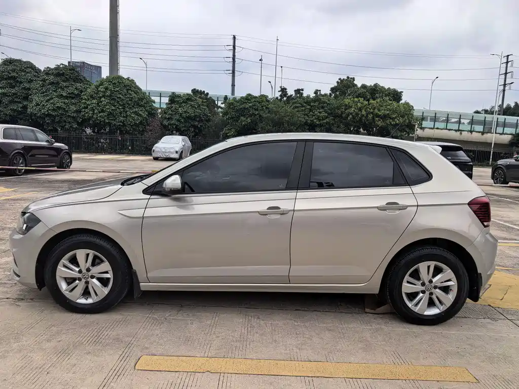 Polo Plus 1.5 L Auto Panoramic Pleasure