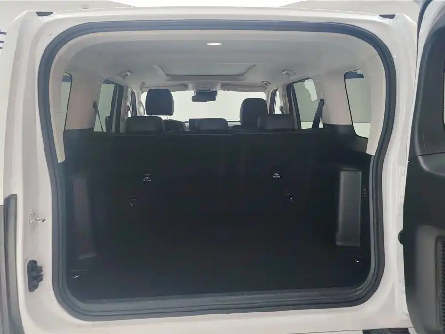 Haval H9 2.0 T Gasoline 4 WD Extreme Realm