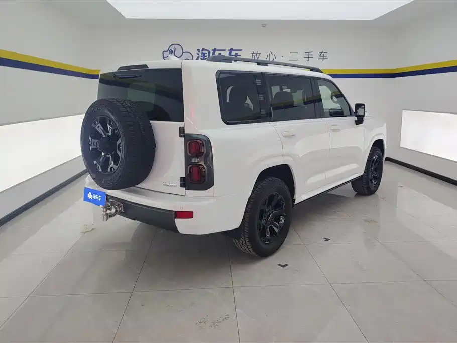 Haval H9 2.0 T Gasoline 4 WD Extreme Realm