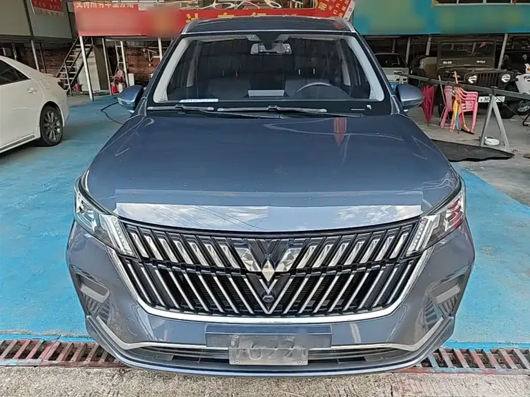 Wuling Jiachen 1.5 L Manual Smooth Enjoyment Comfort