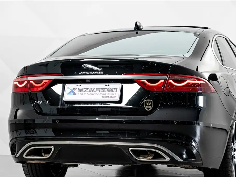 Jaguar XFL 2.0 T P250 2 WD Premium Luxury
