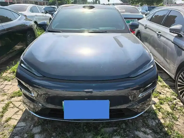 Geely Galaxy Xingyao 8 130 km EM-P Starship