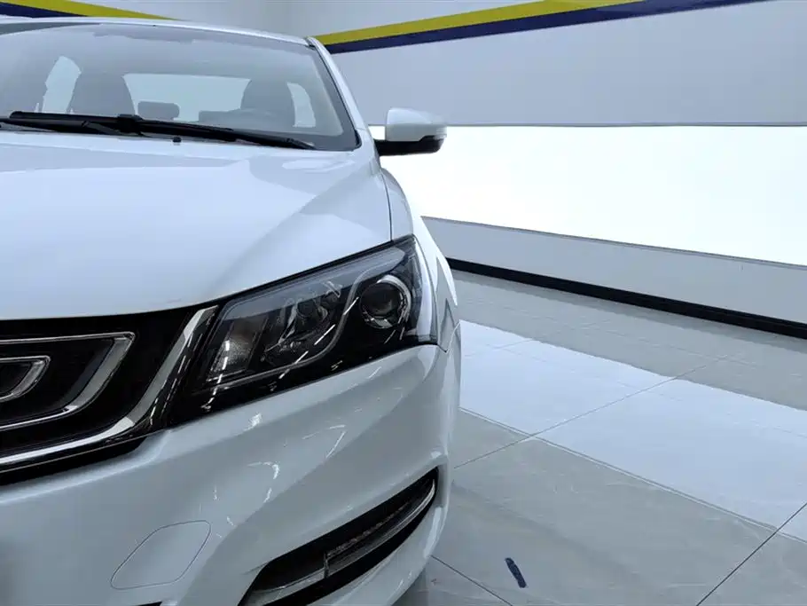 Emgrand Sedan Million 1.5 L Manual Upward