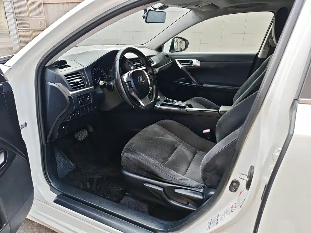 Lexus CT CT200 h Elite