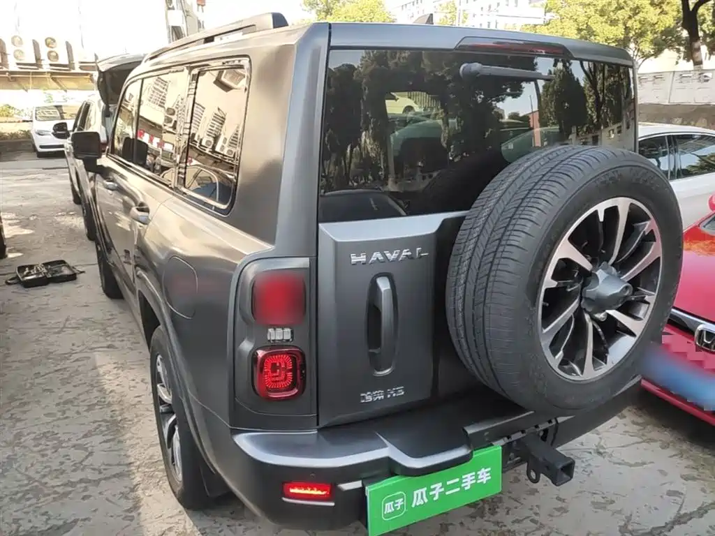 Haval H9 2.0 T Gasoline 4 WD Extreme Realm