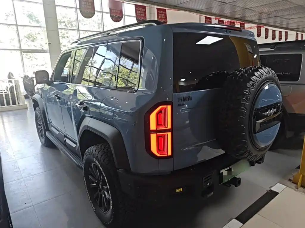 Leopard 5 Navigator