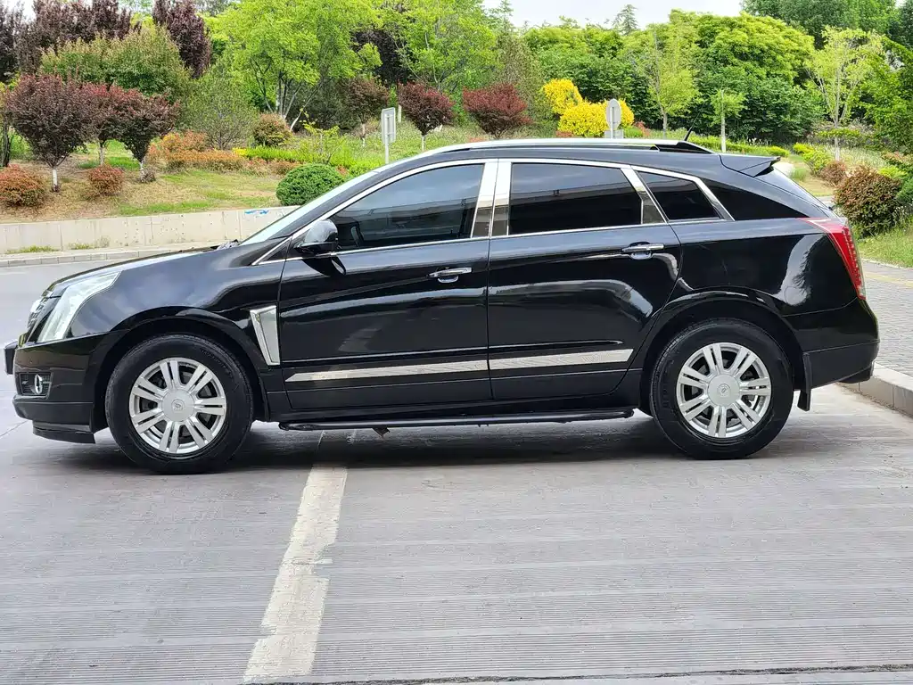 Cadillac SRX 3.0 L Luxury