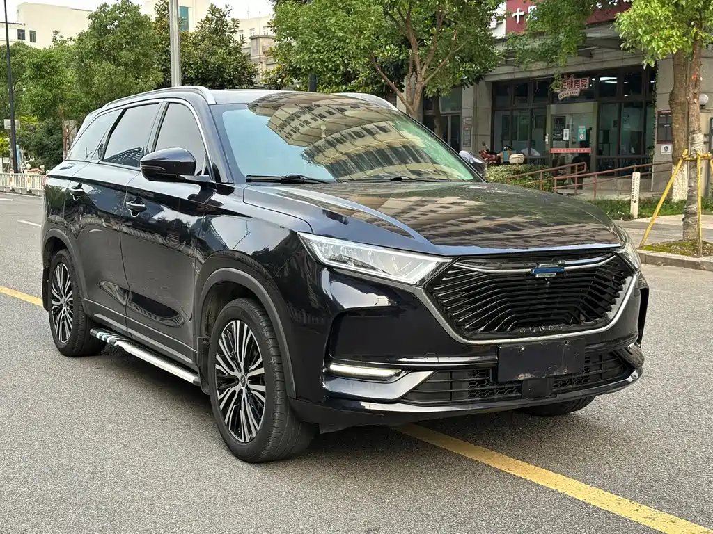 Changan Oshan X7 1.5 T Auto Distinguished