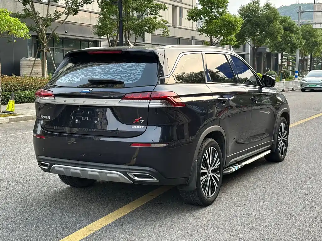 Changan Oshan X7 1.5 T Auto Distinguished