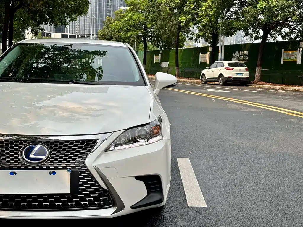 Lexus CT CT200 h Comfort Mono CN-V