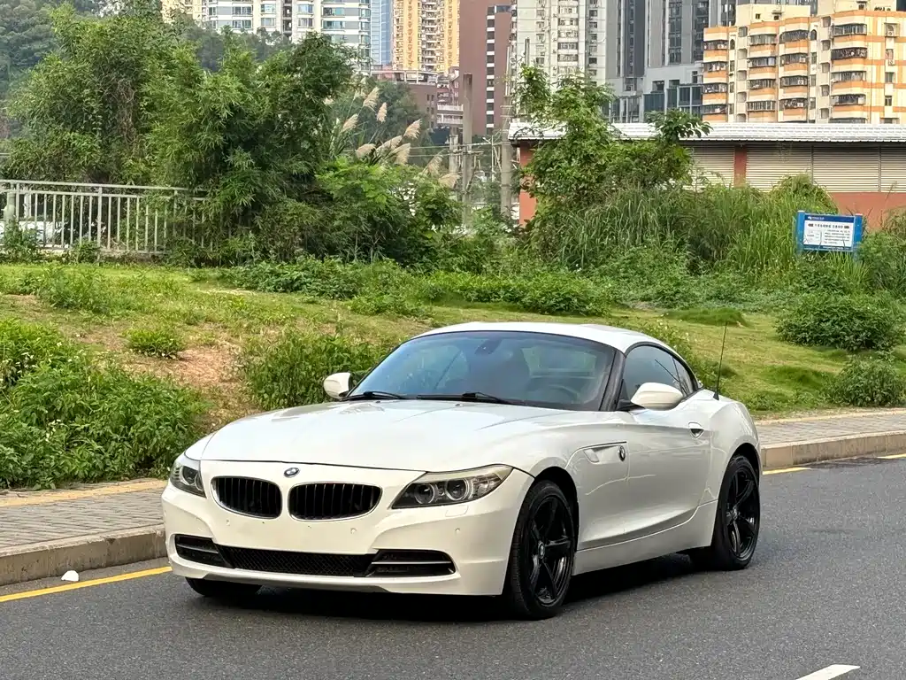 BMW Z4 sDrive20 i Leading