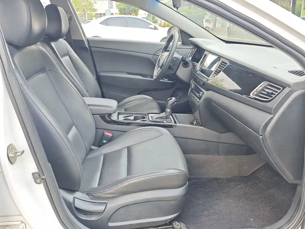 Mistra 1.8 L Auto Intelligent GLS