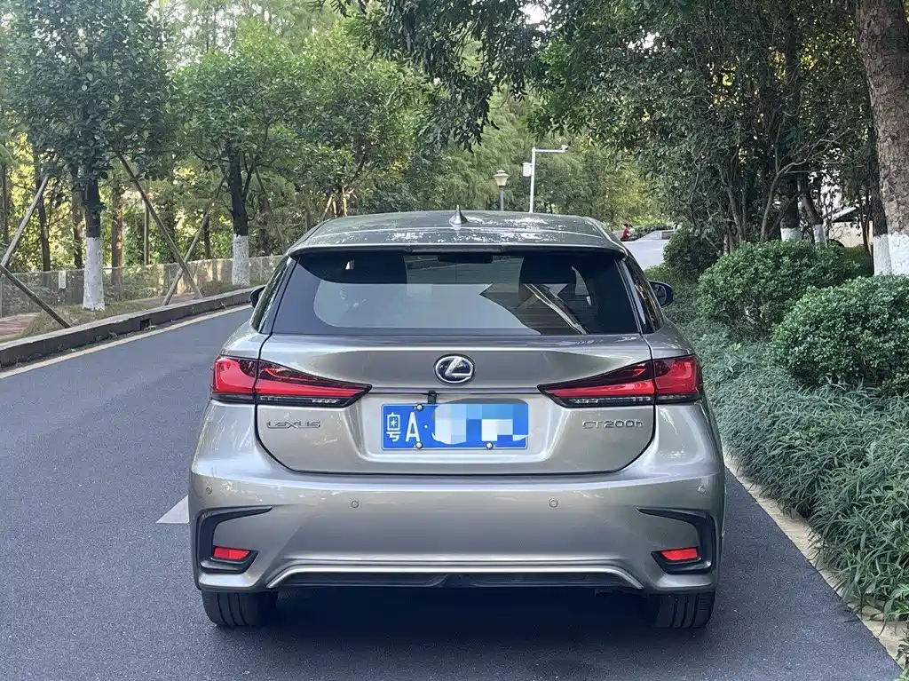 Lexus CT CT200 h Elite Mono