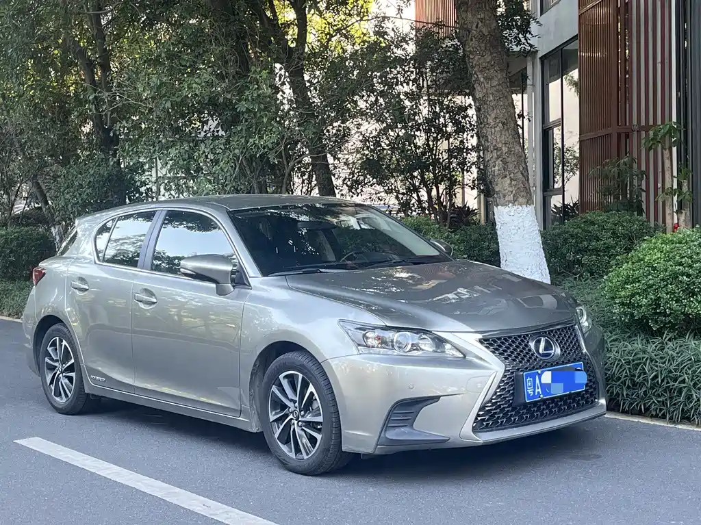 Lexus CT CT200 h Elite Mono