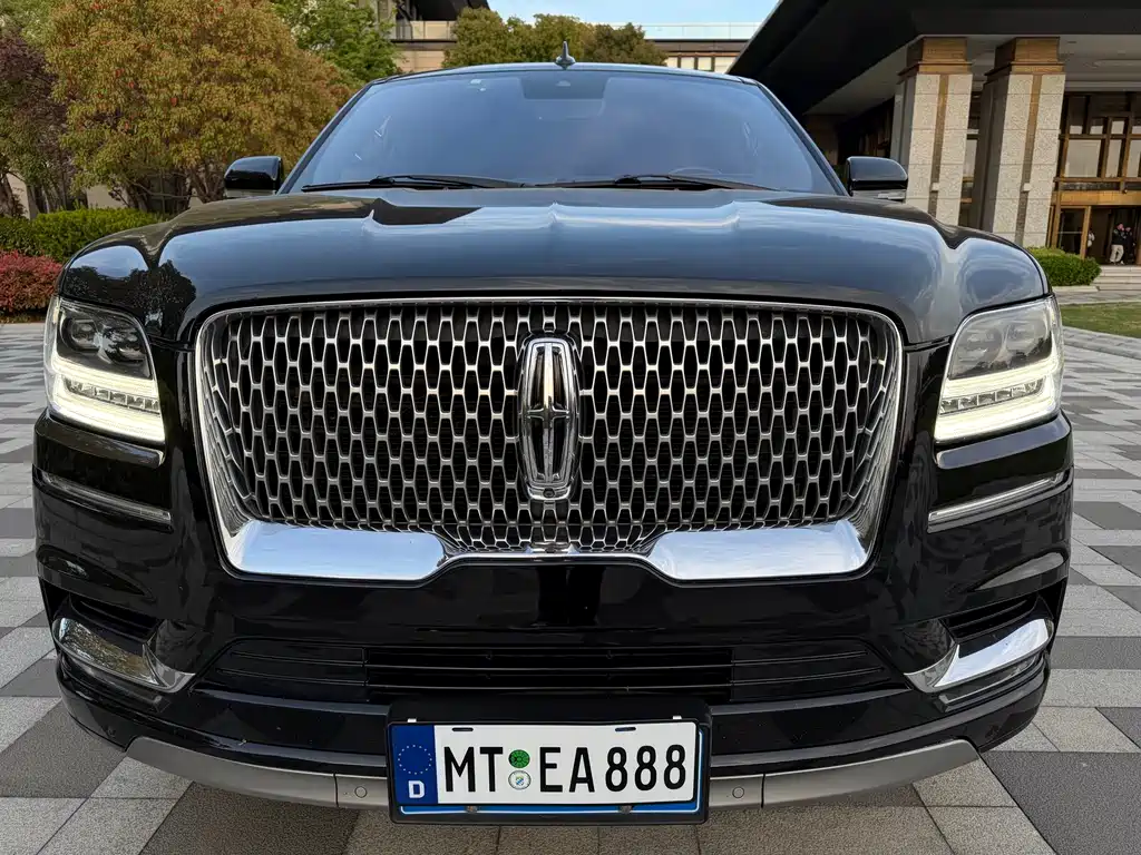 Navigator 3.5 T Honor Shine CN-V
