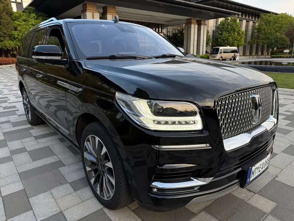 Navigator 3.5 T Honor Shine CN-V