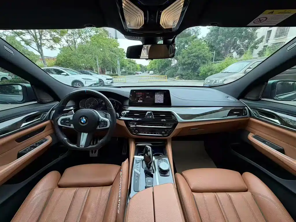 BMW 6 Series GT 630 i M Sport Package