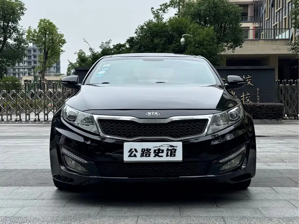 Kia K5 起亚K5 2011款 2.0 L 自动DLX
