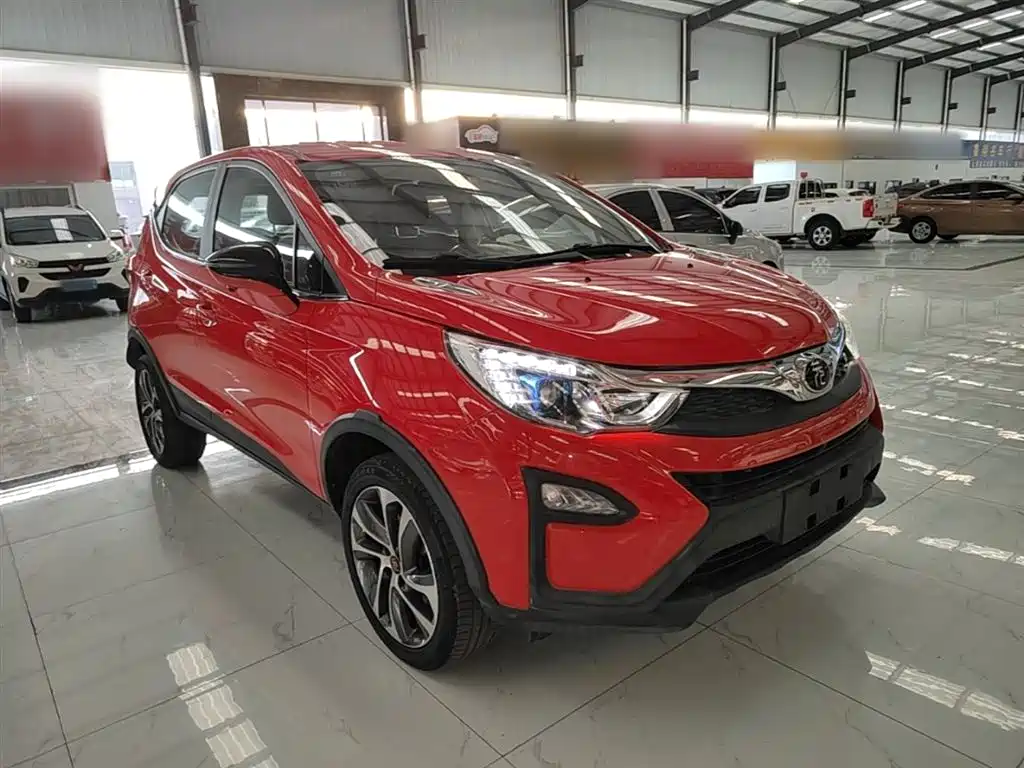 Yuan 1.5 L Auto Luxury