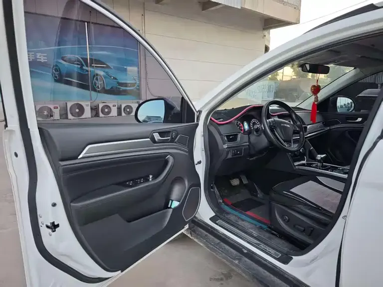 Haval H6 Blue Label Sport 1.5 T Auto 2 WD Elite