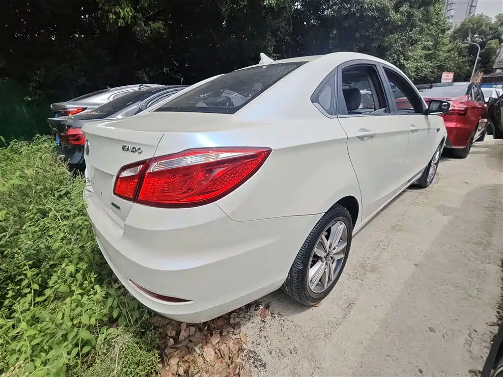 Eado 1.6 L GDI Manual Power Style