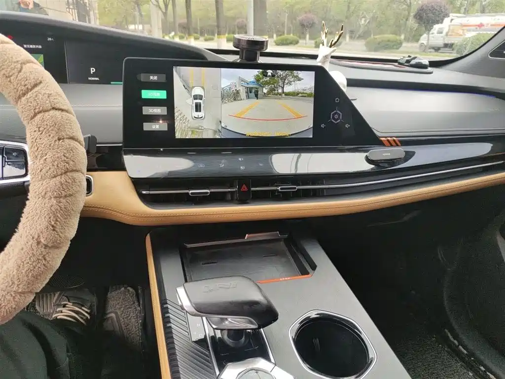 Changan UNI-K 2.0 T Distinguished