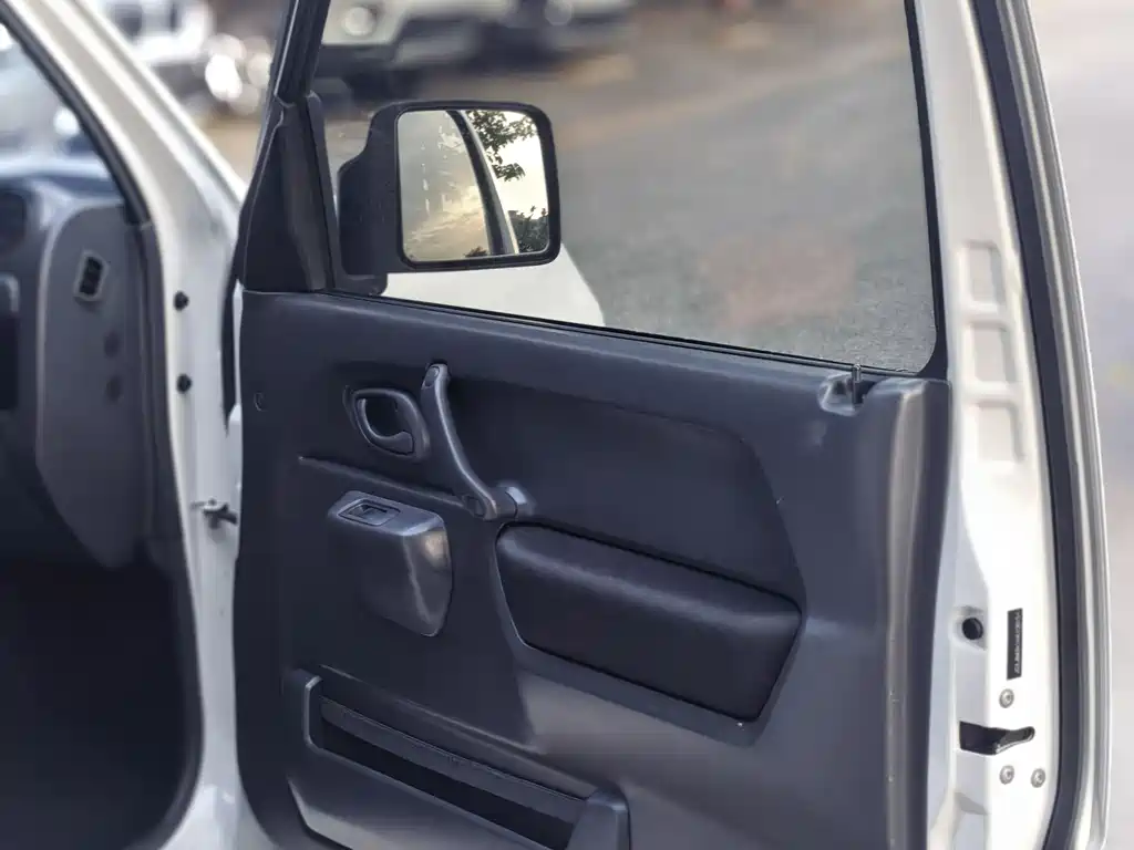 Jimny (Import) 1.3 AT JLX Navigation