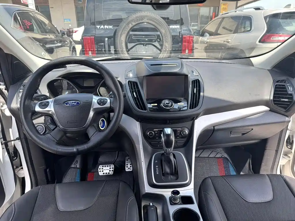 Kuga 1.5 L GTDi 2 WD Style