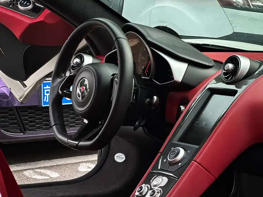 McLaren 12 C 3.8 T COUPE